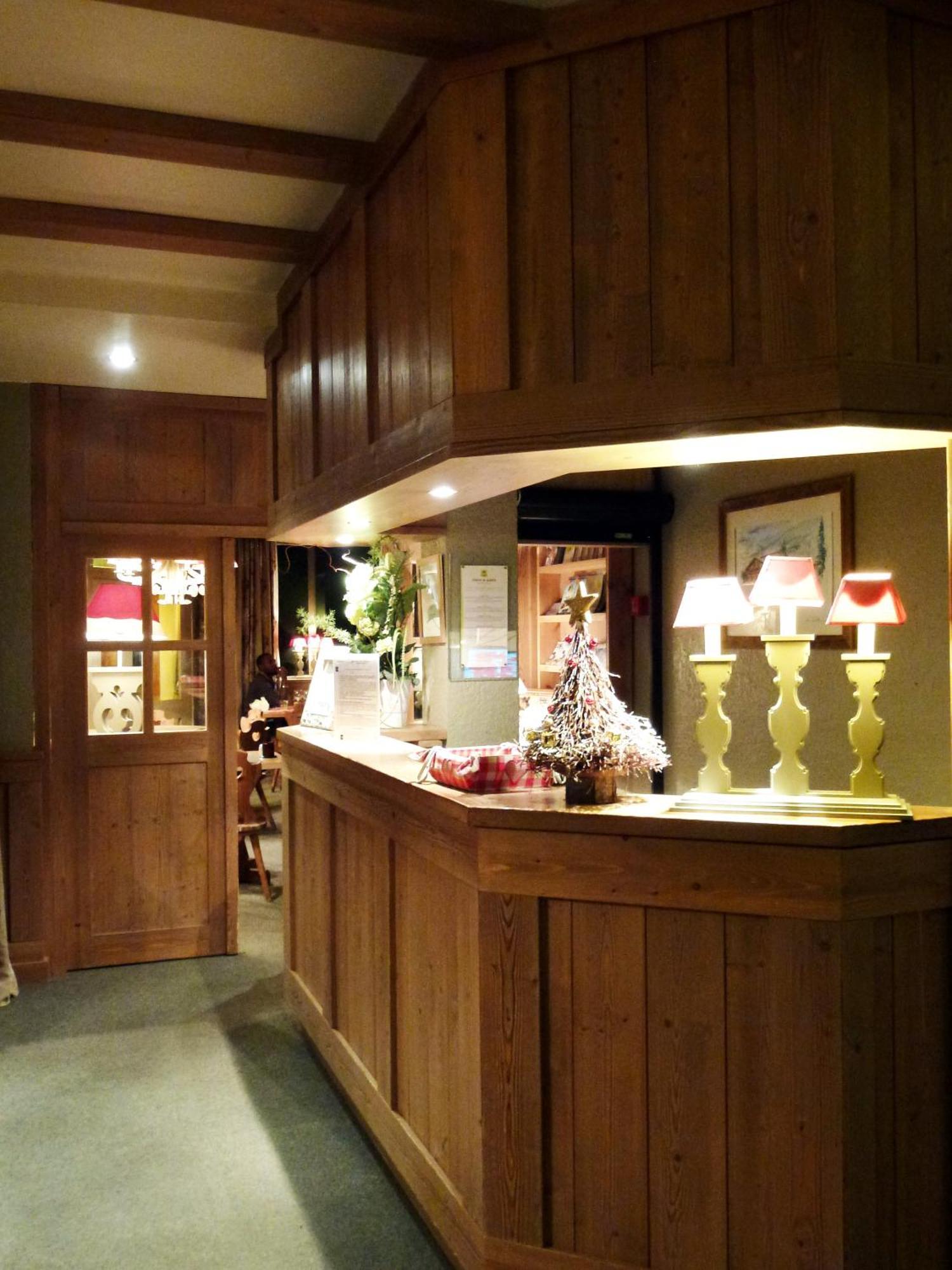 Hotel Restaurant La Tourmaline La Plagne Interior photo