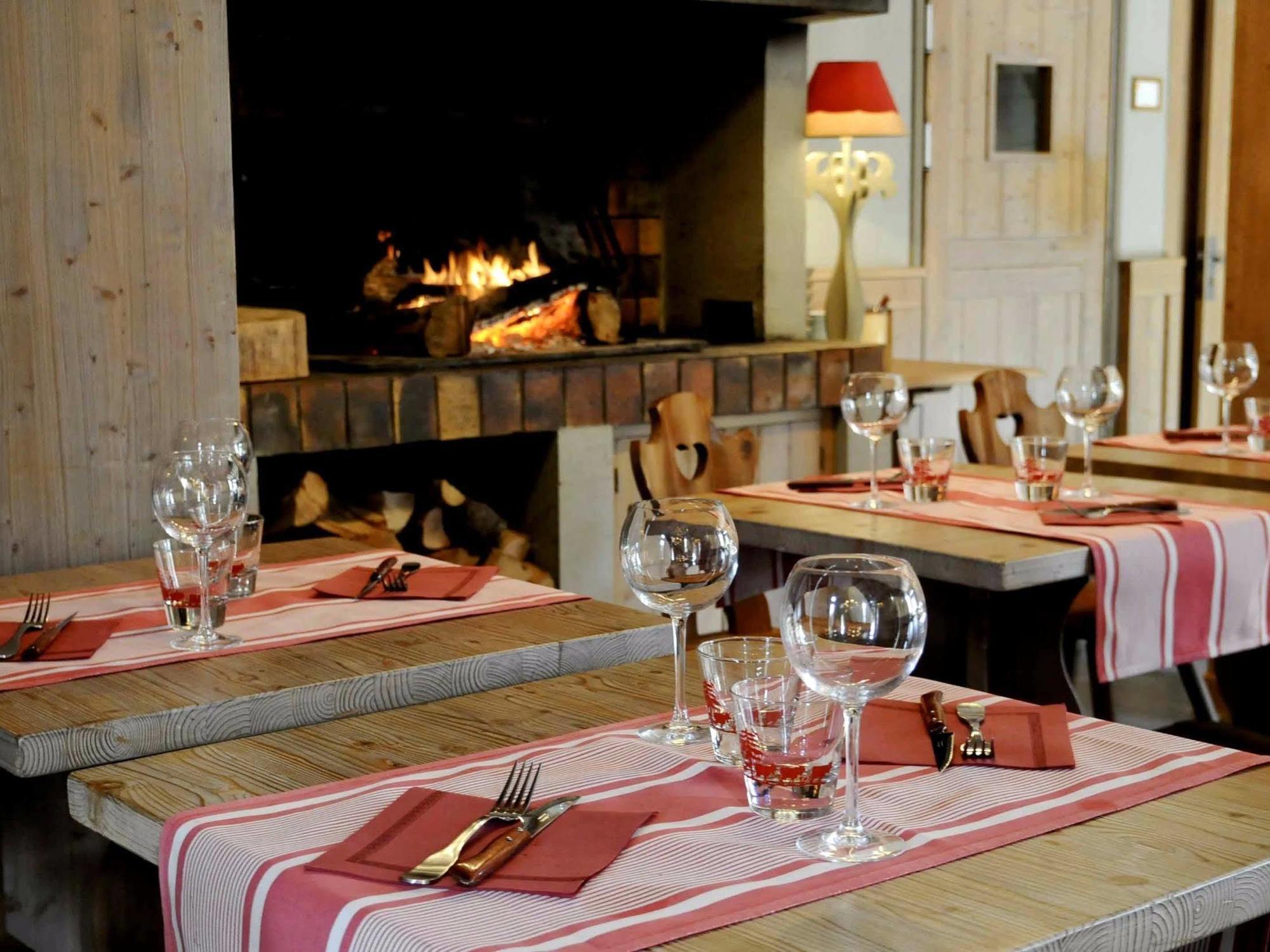 Hotel Restaurant La Tourmaline La Plagne Exterior photo